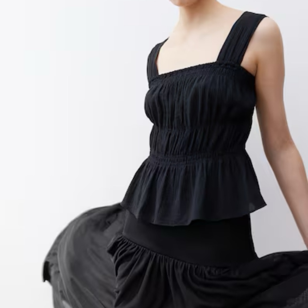 Elegant Black Sleeveless Top